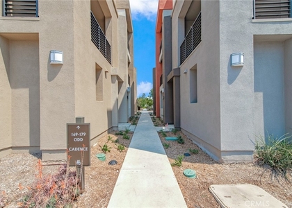 173 Cadence - Photo 1