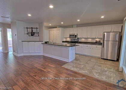 785 N Fair Oaks Avenue - Photo 1