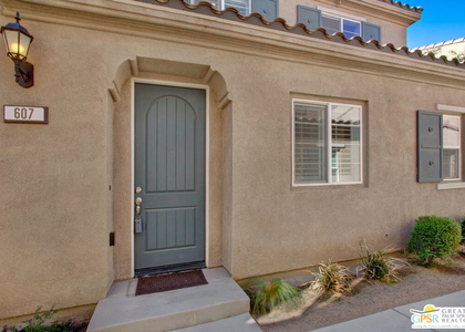 607 Calle Vibrante - Photo 1