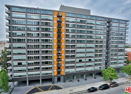 3460 W 7th Street - Photo 1
