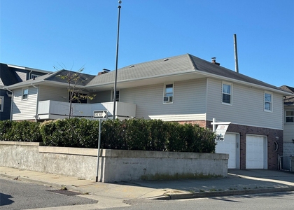 105 Vermont - Photo 1