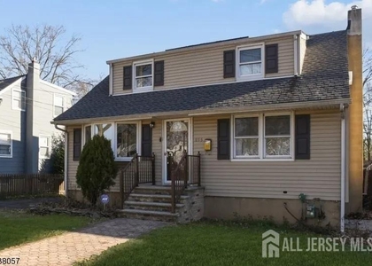 895 Madison Avenue - Photo 1