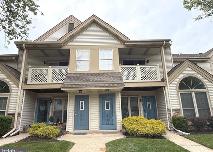 1512 Foxmeadow Circle - Photo 1