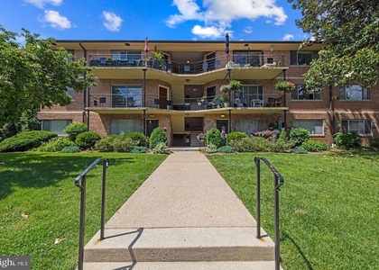 5007 Sentinel Drive - Photo 1