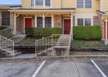 11901 Swearingen Dr - Photo 1