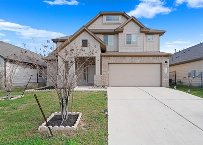325 La Joya Pass - Photo 1