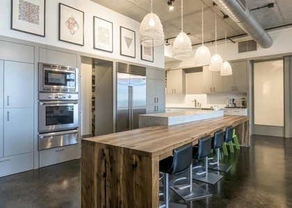800 W 5th St - Photo 1