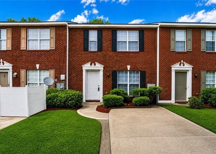 5791 Strathmoor Manor Circle - Photo 1