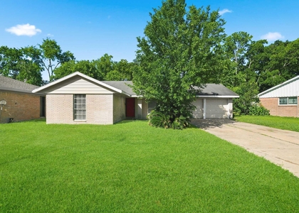 5755 Oakham Street - Photo 1