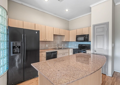1441 East Street - Photo 1