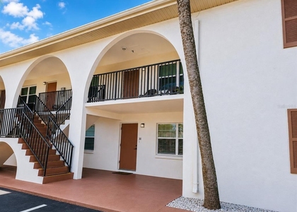 400 Auburn Drive - Photo 1