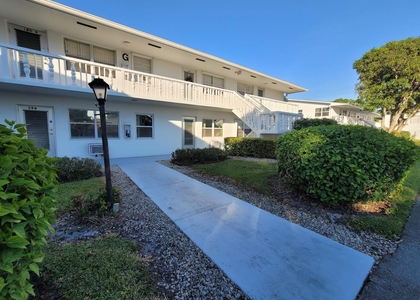 155 Coventry - Photo 1