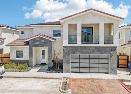 10349 Mapledale Street - Photo 1
