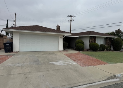 415 S Tahquitz - Photo 1