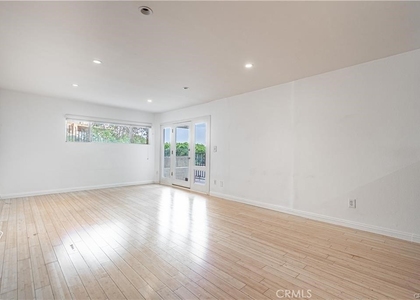 1230 Horn Avenue - Photo 1