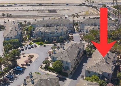 6237 Surfcove - Photo 1