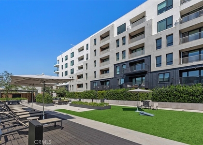 4200 Rivington - Photo 1