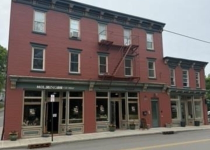 554 Main - Photo 1
