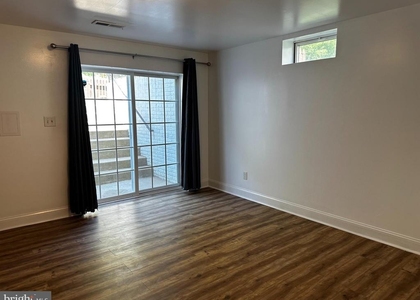 6723 Averett Court - Photo 1