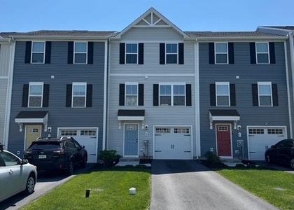 62 Rose Glen Court - Photo 1