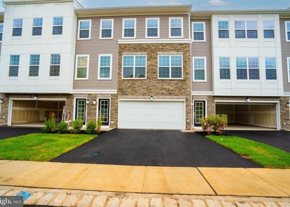 144 Ada Hightower Avenue - Photo 1