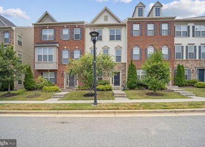 9524 Smithview Place - Photo 1