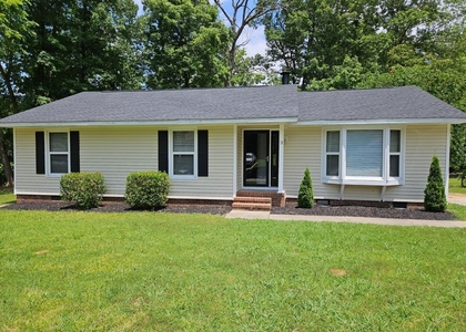 3 Chanter Court - Photo 1