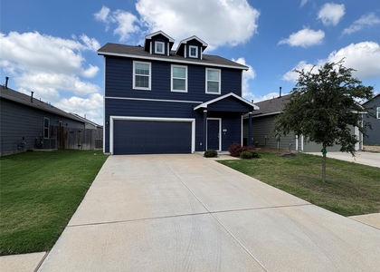 566 Gabbro Gdns - Photo 1