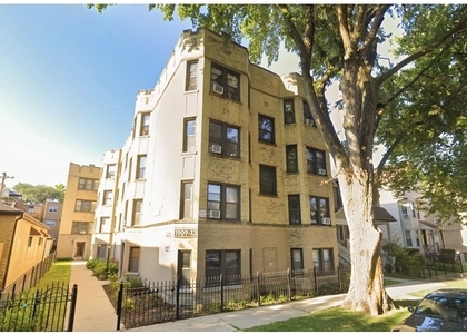 1911 W Larchmont Avenue - Photo 1