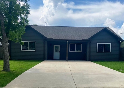 419 Cole Street - Photo 1