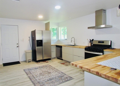 639 Feamster Drive - Photo 1