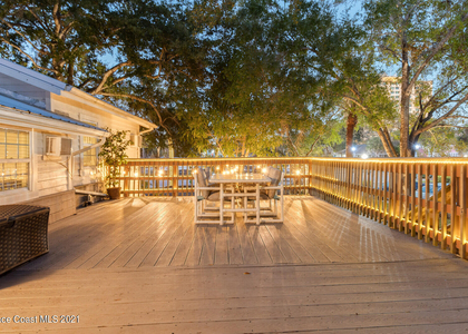 603 E New Haven Avenue - Photo 1