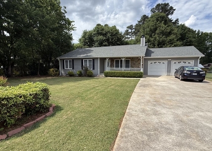 6683 Homestead Road - Photo 1