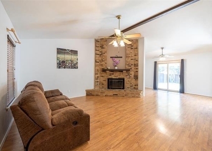 1512 Jabbet Drive - Photo 1