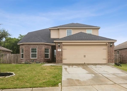 341 Magnolia Drive - Photo 1