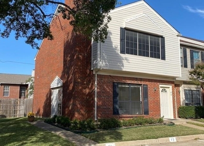 226 Samuel Boulevard - Photo 1