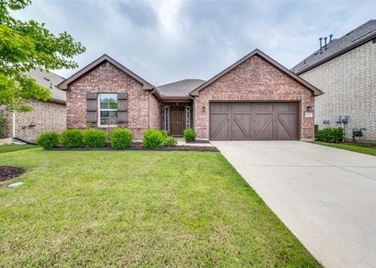 6120 Hightower - Photo 1