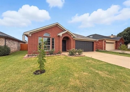 4720 Topaz Lane - Photo 1