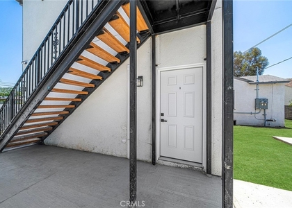 2425 Myrtle Avenue - Photo 1