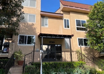 1730 Camden - Photo 1