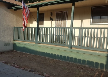 1209 1/2 East Central Avenue - Photo 1
