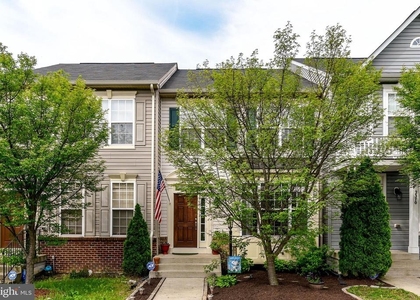 2372 Battery Hill Circle - Photo 1