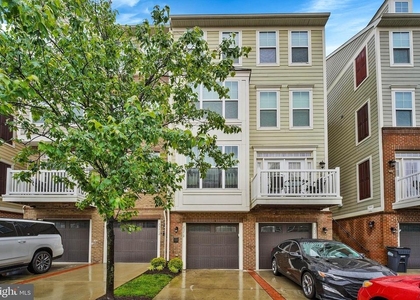 25218 Briargate Terrace - Photo 1
