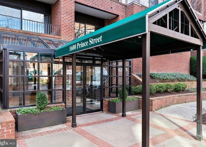 1600 Prince Street - Photo 1