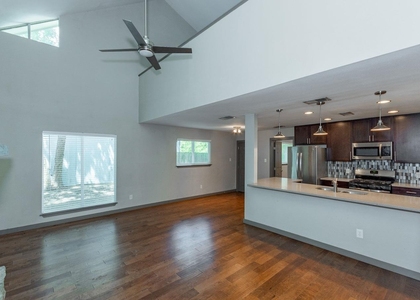 1506 Rockdale Cir - Photo 1