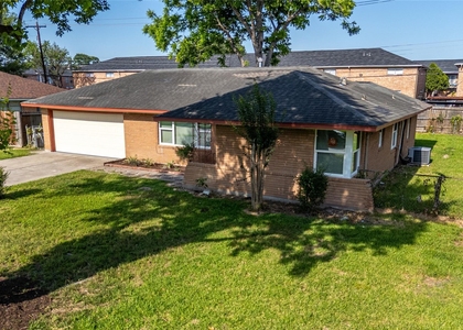 9109 Lugary Drive - Photo 1