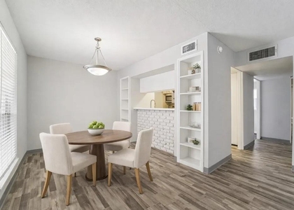 2815 Greenridge Drive - Photo 1