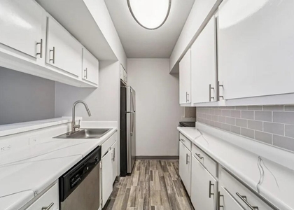 2815 Greenridge Drive - Photo 1