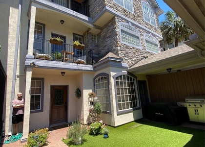 5506 Venice Street - Photo 1