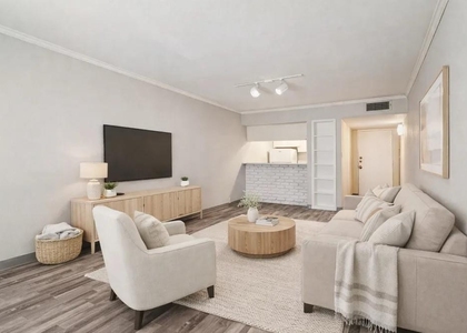 2815 Greenridge Drive - Photo 1